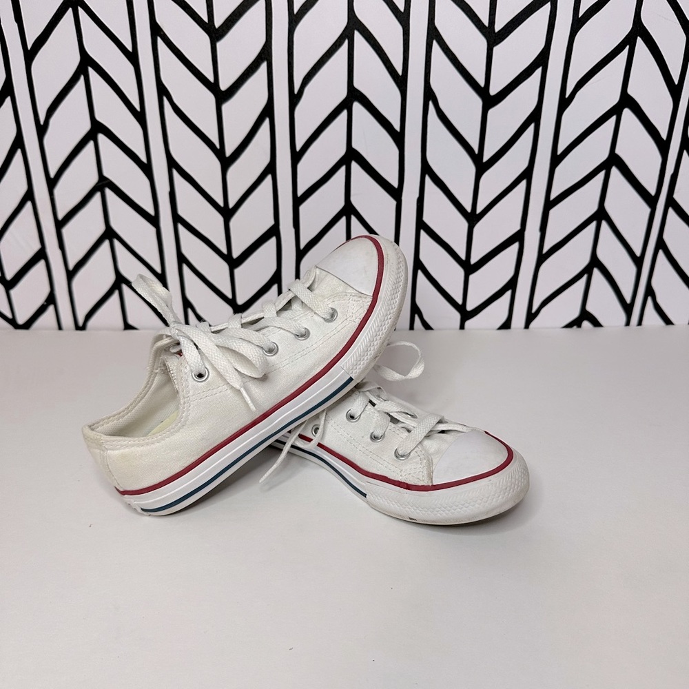 White converse kids size 2